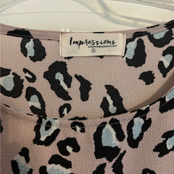 Leopard design oversized blouse. - Picture 3 of 3